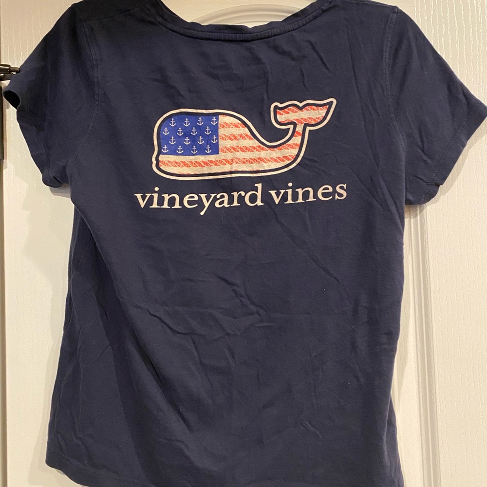 Vineyard Vines T-shirt